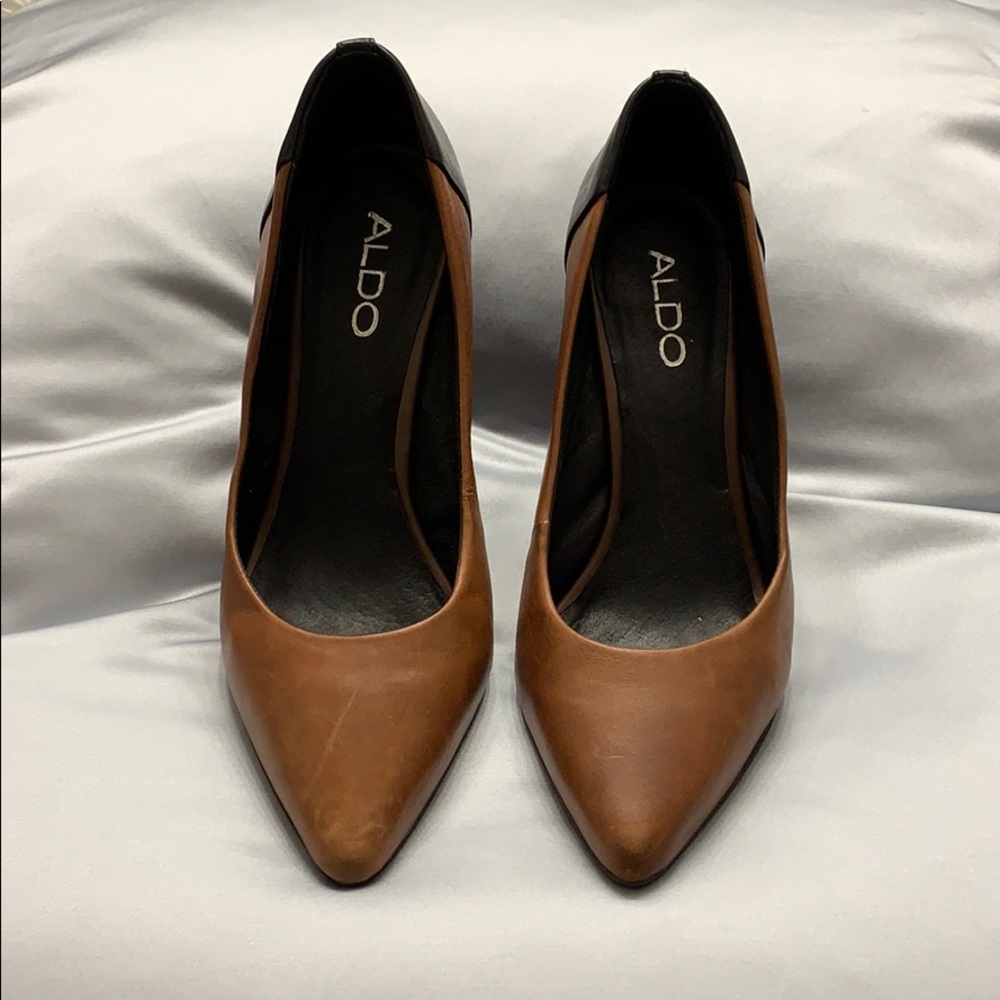 Two tone ALDO hills!